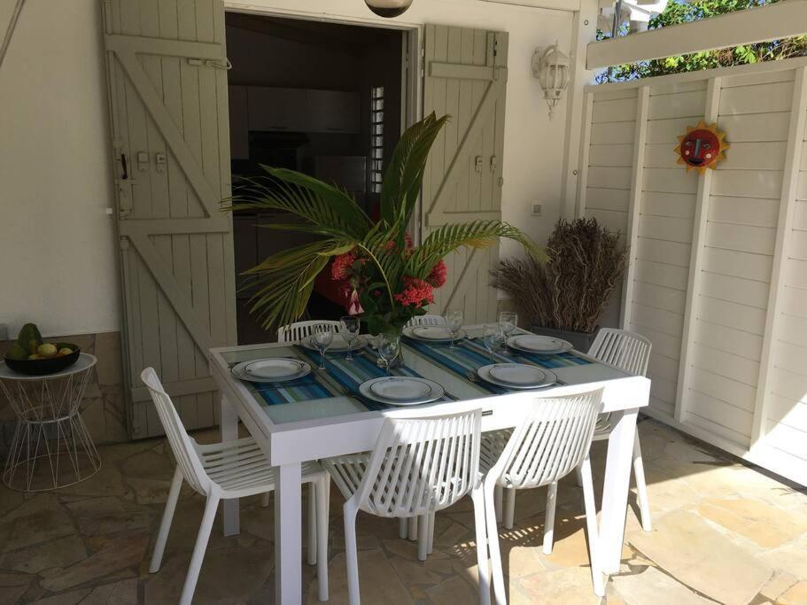 Villa Avec Piscine Privee Saint-Francois  Ngoại thất bức ảnh